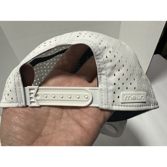 Melin Hydro A - Game Beam Snapback Hat White & Grey One Size - Picture 4 of 8